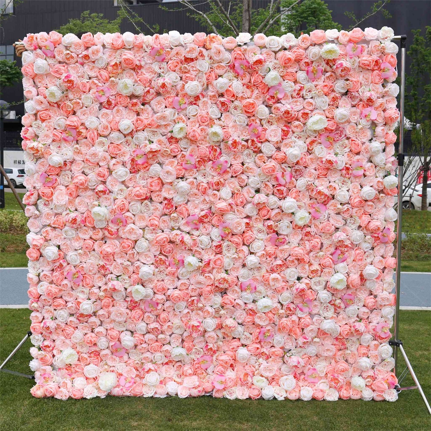 Advantages of Rose Gold Wedding Decor for a Glamorous Look