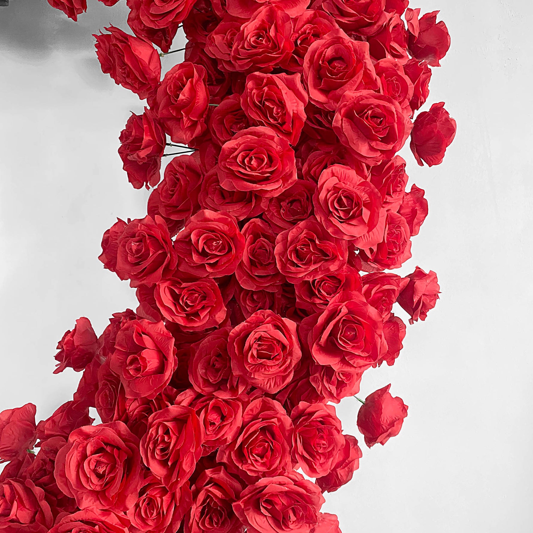 Aliflowers Pure Red Rose Heart Arch for Wedding Stage & Party Backdrop ALFAH013