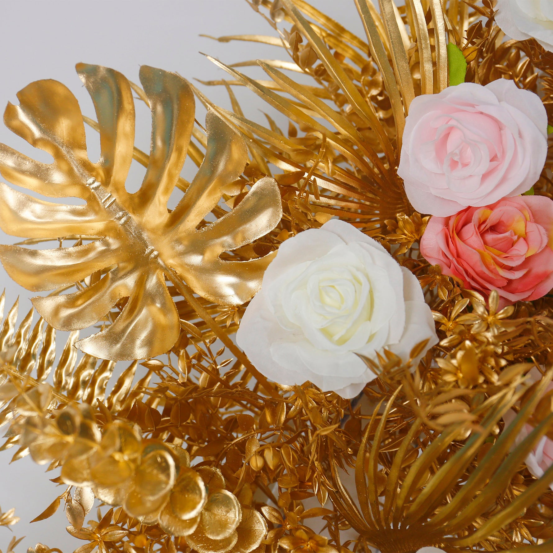 aliflowers-wedding-decoration-gold-horn-arch-flower-art-set