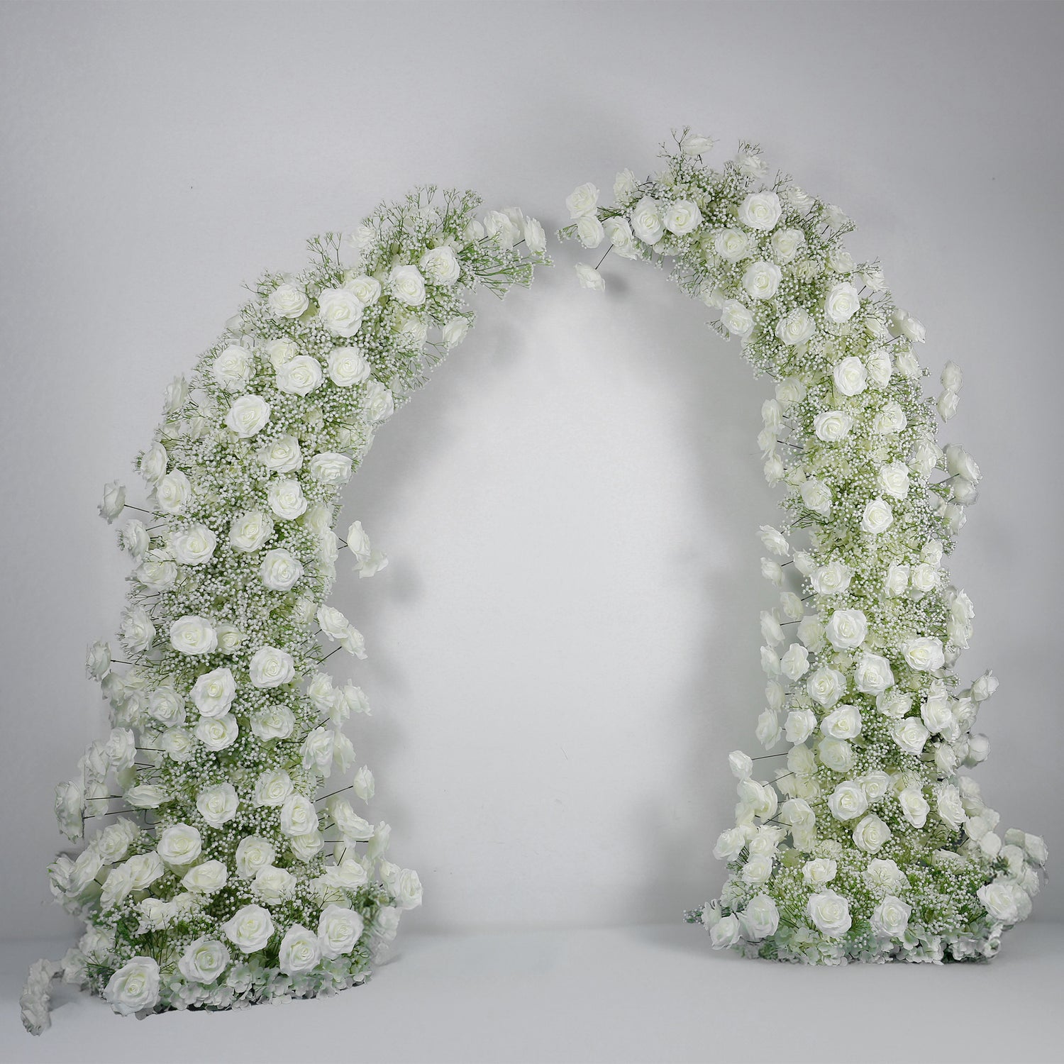 aliflowers-white-rose-baby's-breath-wedding-floral-arrangement-event-horn-arch-decor