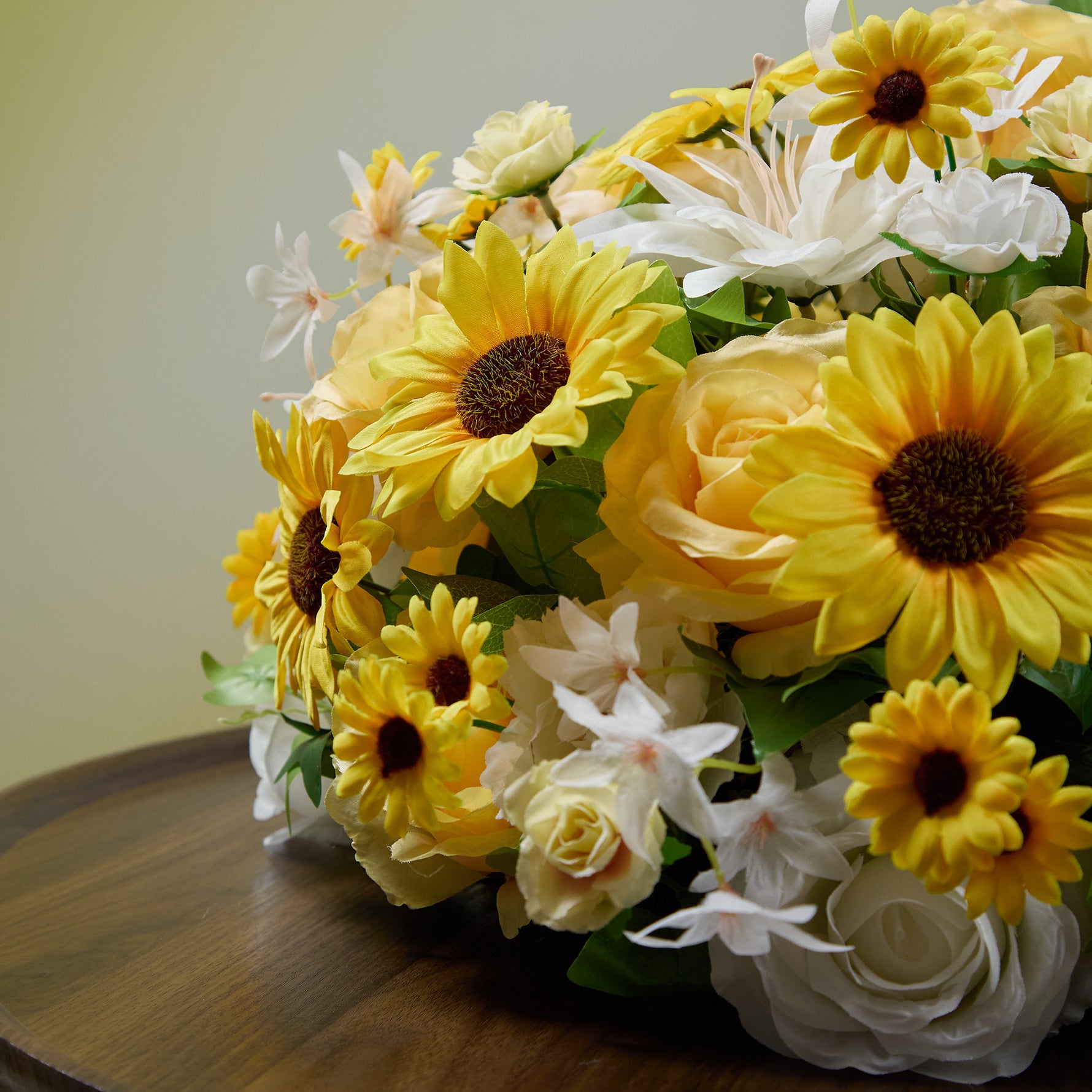 Yellow sunflower artificial silk flower ball table decoration