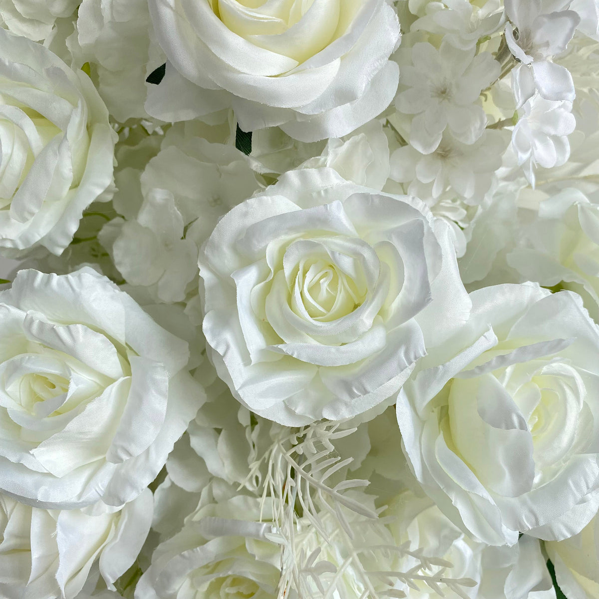 Aliflowers 5D Elegant White Horn Arch Frame Premium Wedding Backdrop Decoration 