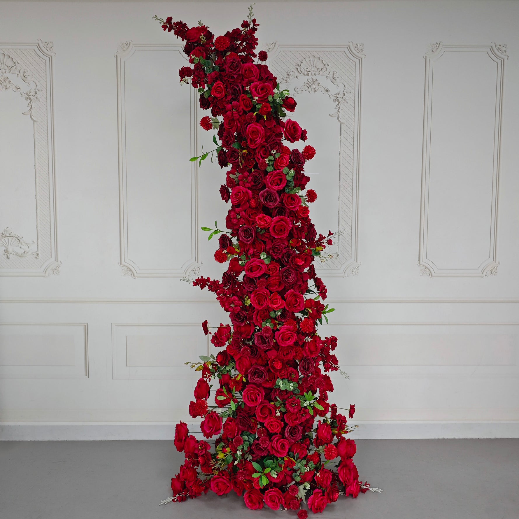 aliflowers-red-rose-wedding-event-background-decoration-horn-arch-frame-props