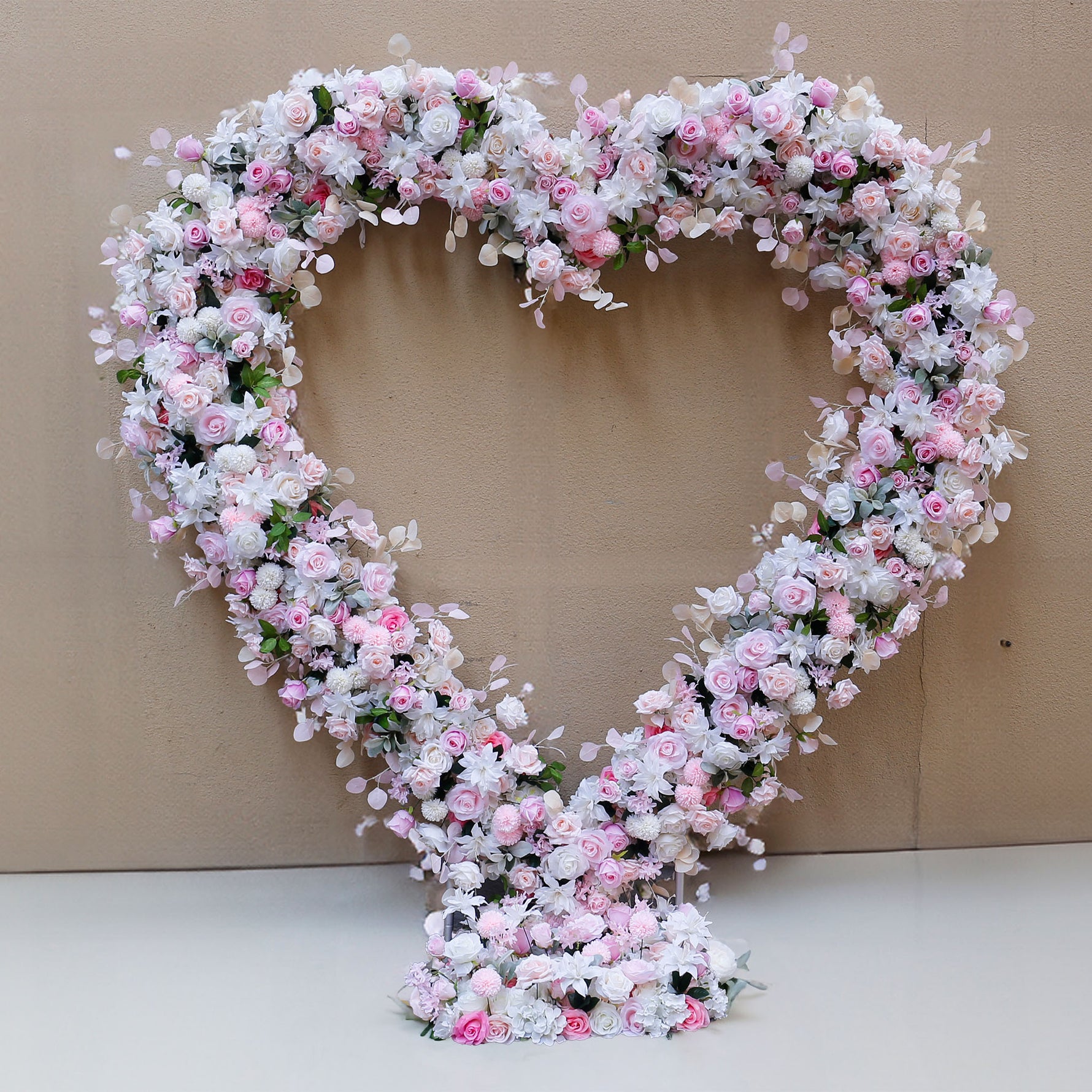 pink-rose-flower-set-proposal-party-decoration-background-heart-shaped-arch